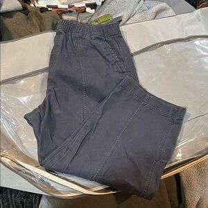 Women’s old navy barrel pants